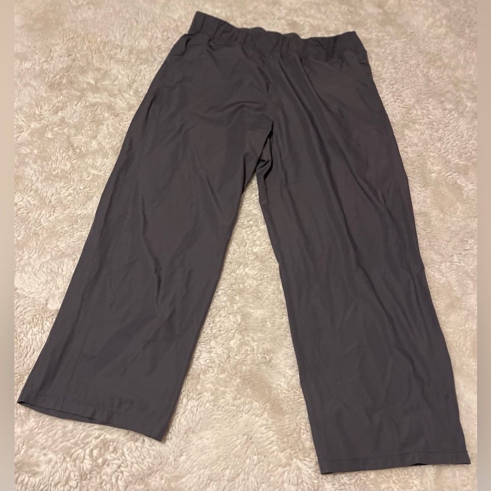 Lululemon Next Move Crop Nebula Gray Size 10